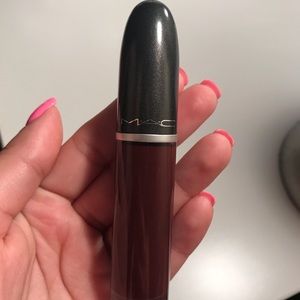 MAC HIGH DRAMA RETRO MATTE LIQUID LIPCOLOUR